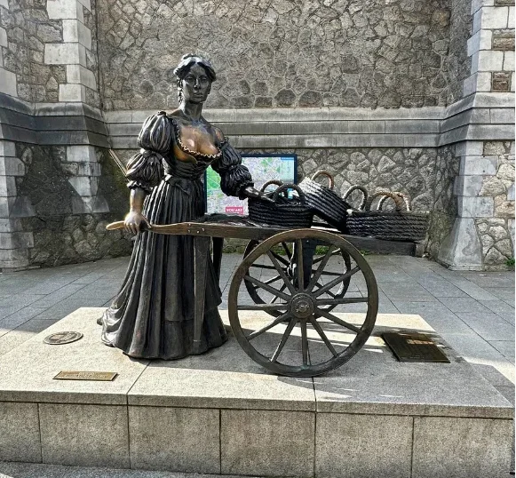 Dublin Molly Malone