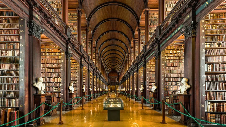 Dublin - Trinity College Library - Long Room