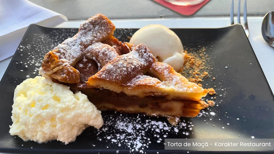 Curaçao - Karakter - Torta Maça