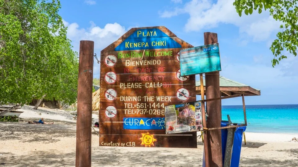 Curaçao - Kenepa Pequena