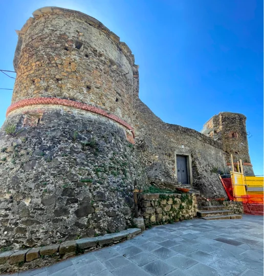 Cinque Terre - Riomaggiore - Castello di Riomaggiore